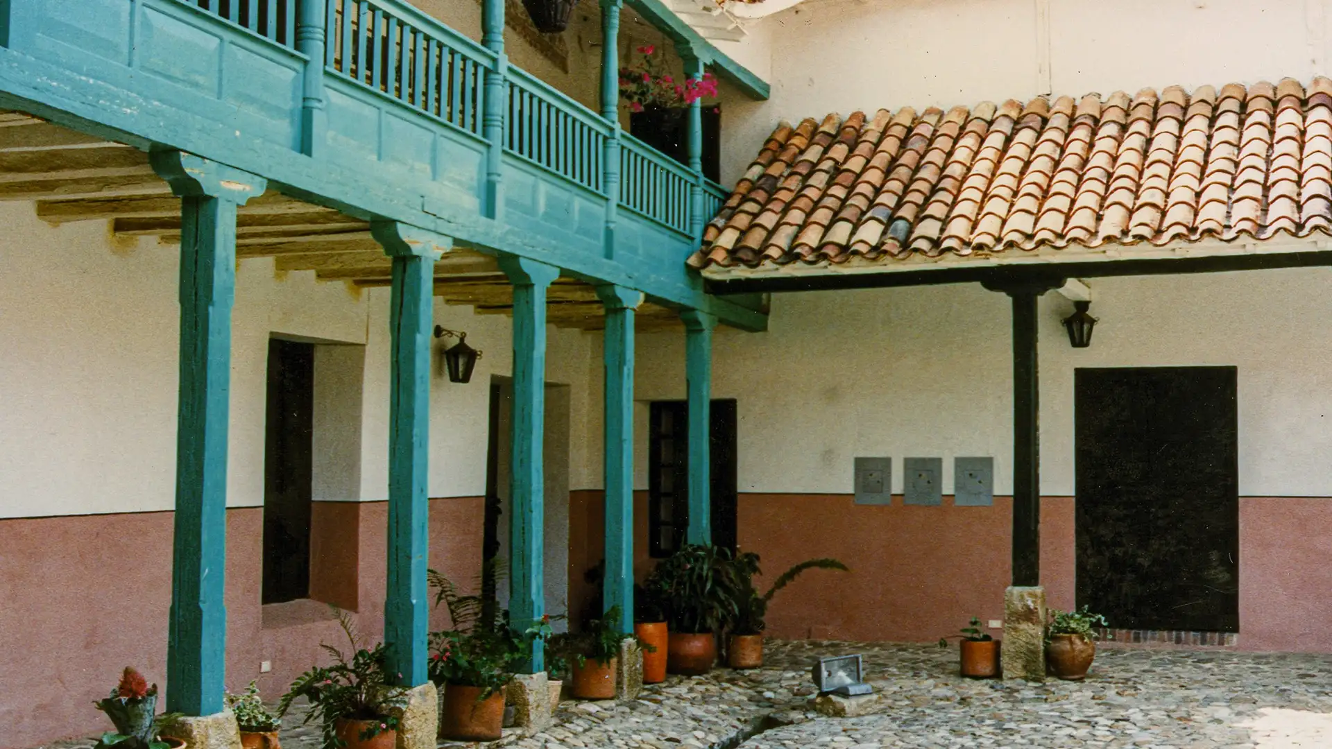 Sede en Villa de Leyva en la Fábrica de Licores 3